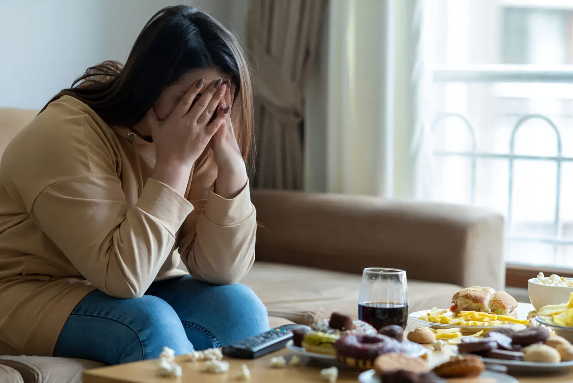 Why Habitual Emotional Eating Keeps You Stuck