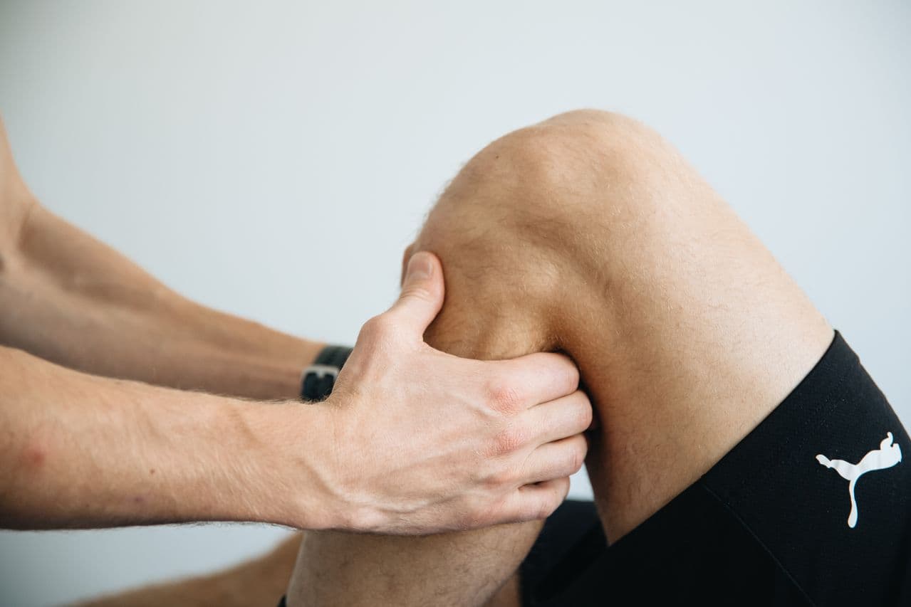PRP vs. Hyaluronic Acid Injections for Knee Pain in Amarillo